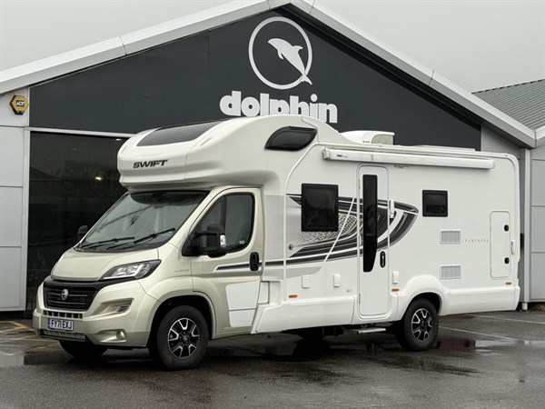 Swift Champagne Edge 466